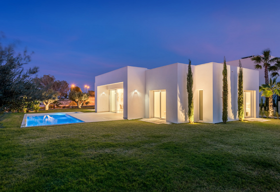Villas de calidad en la exclusiva área de golf de Las Colinas - Lotus Properties