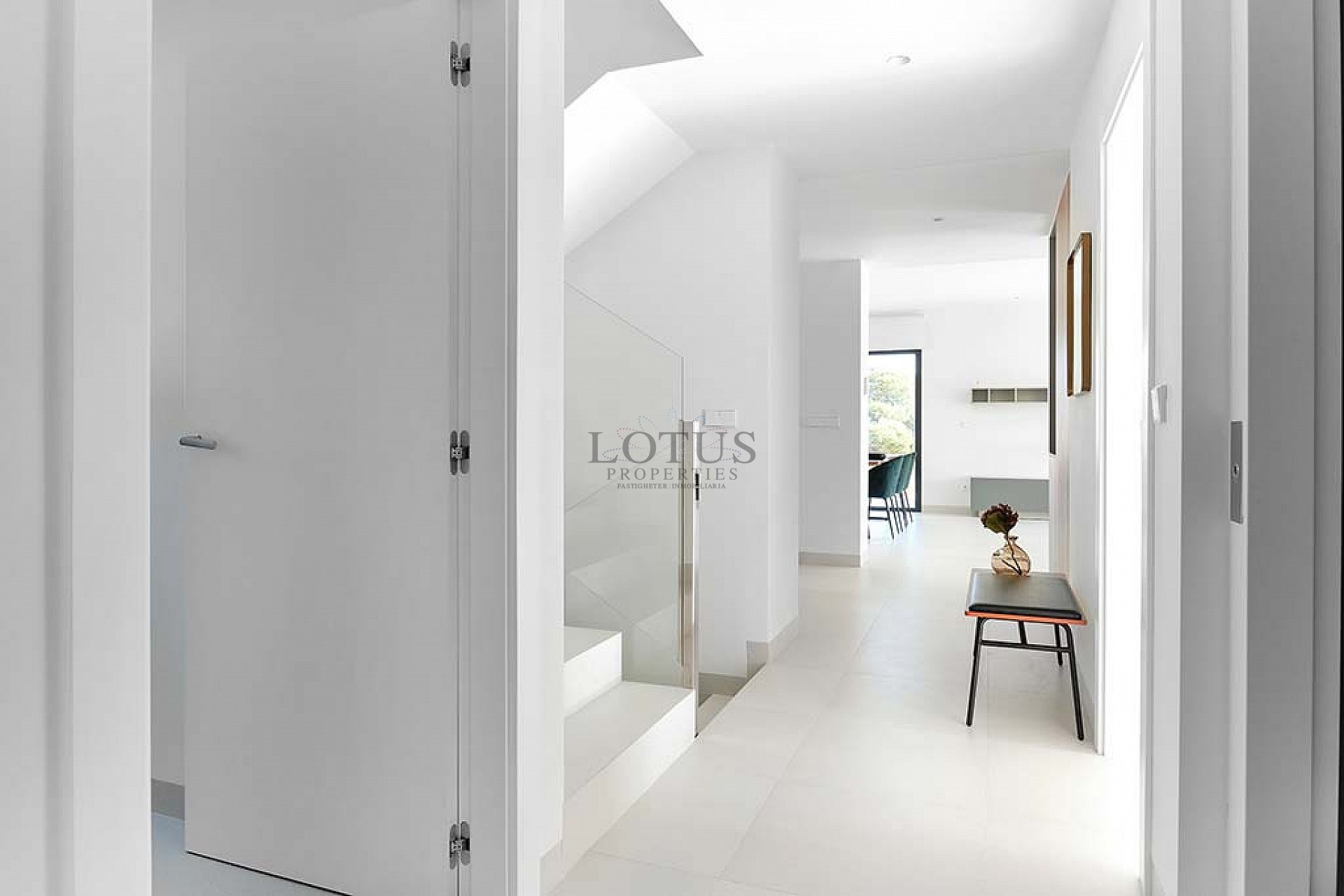 Una villa de lujo recién construida más allá de lo común. - Lotus Properties