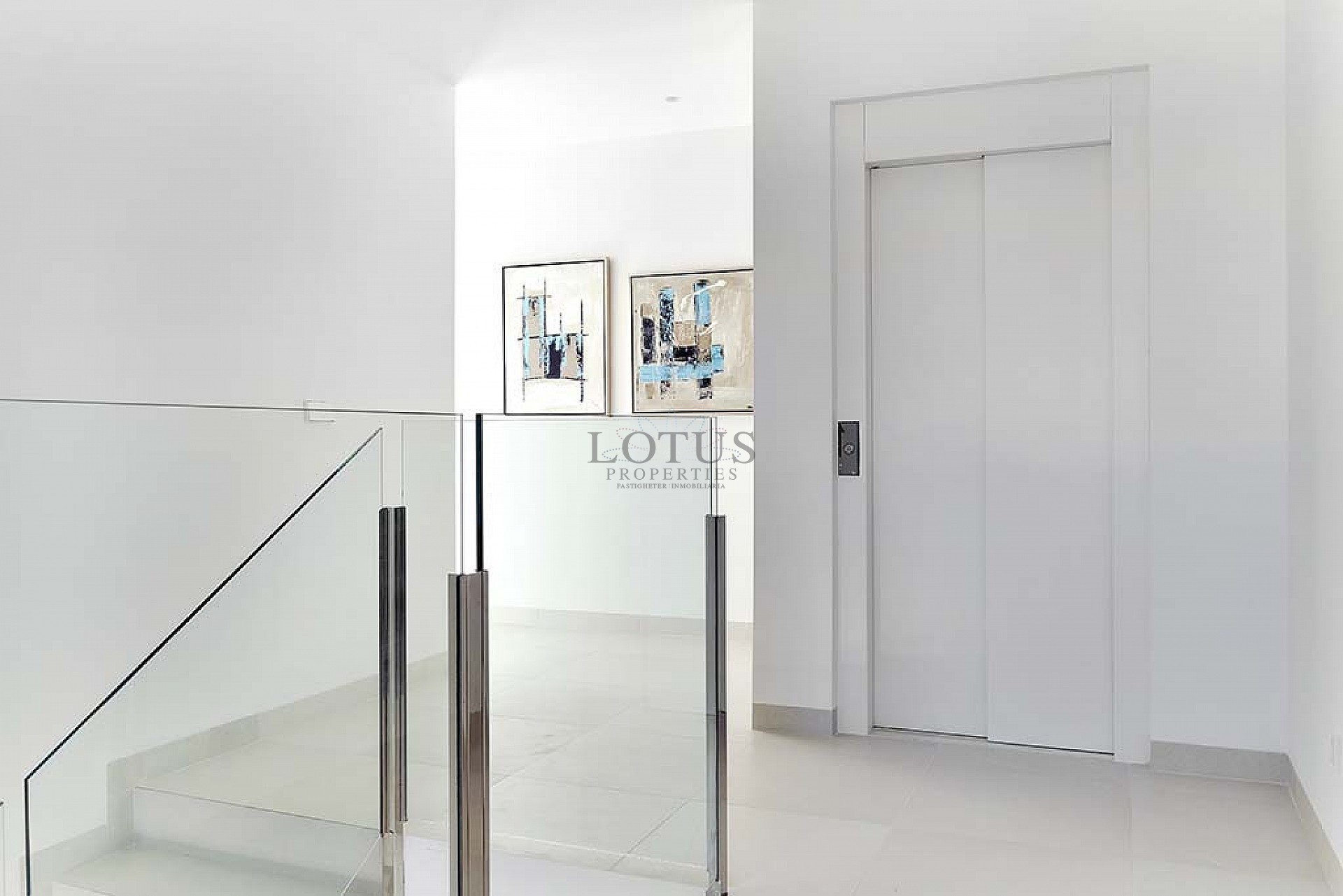 Una villa de lujo recién construida más allá de lo común. - Lotus Properties