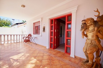 Вилла в Orihuela Costa - Вторичная недвижимость - Lotus Properties