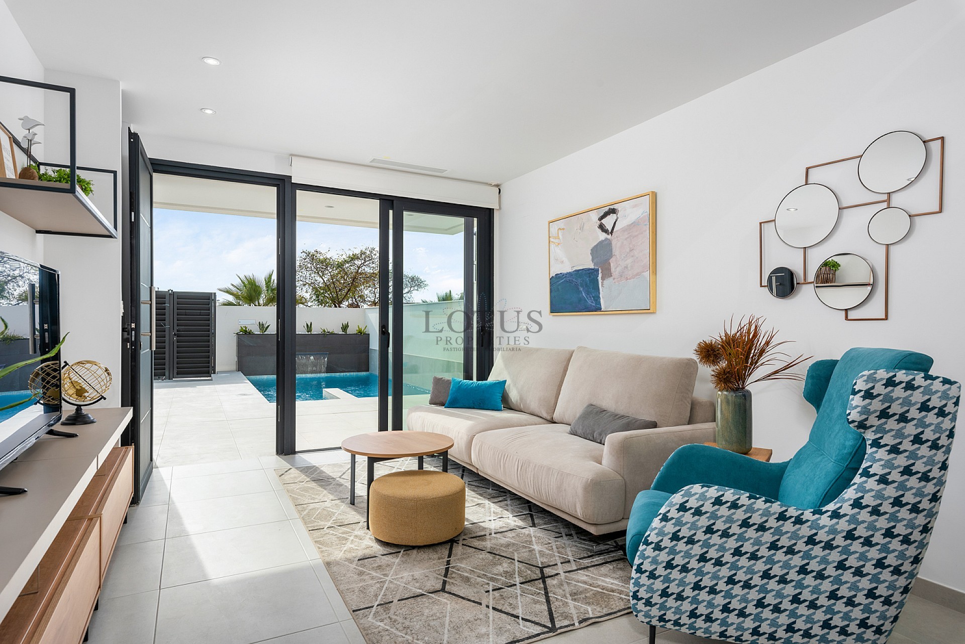 Piscina médica Nya Villor en Benijofar - Lotus Properties