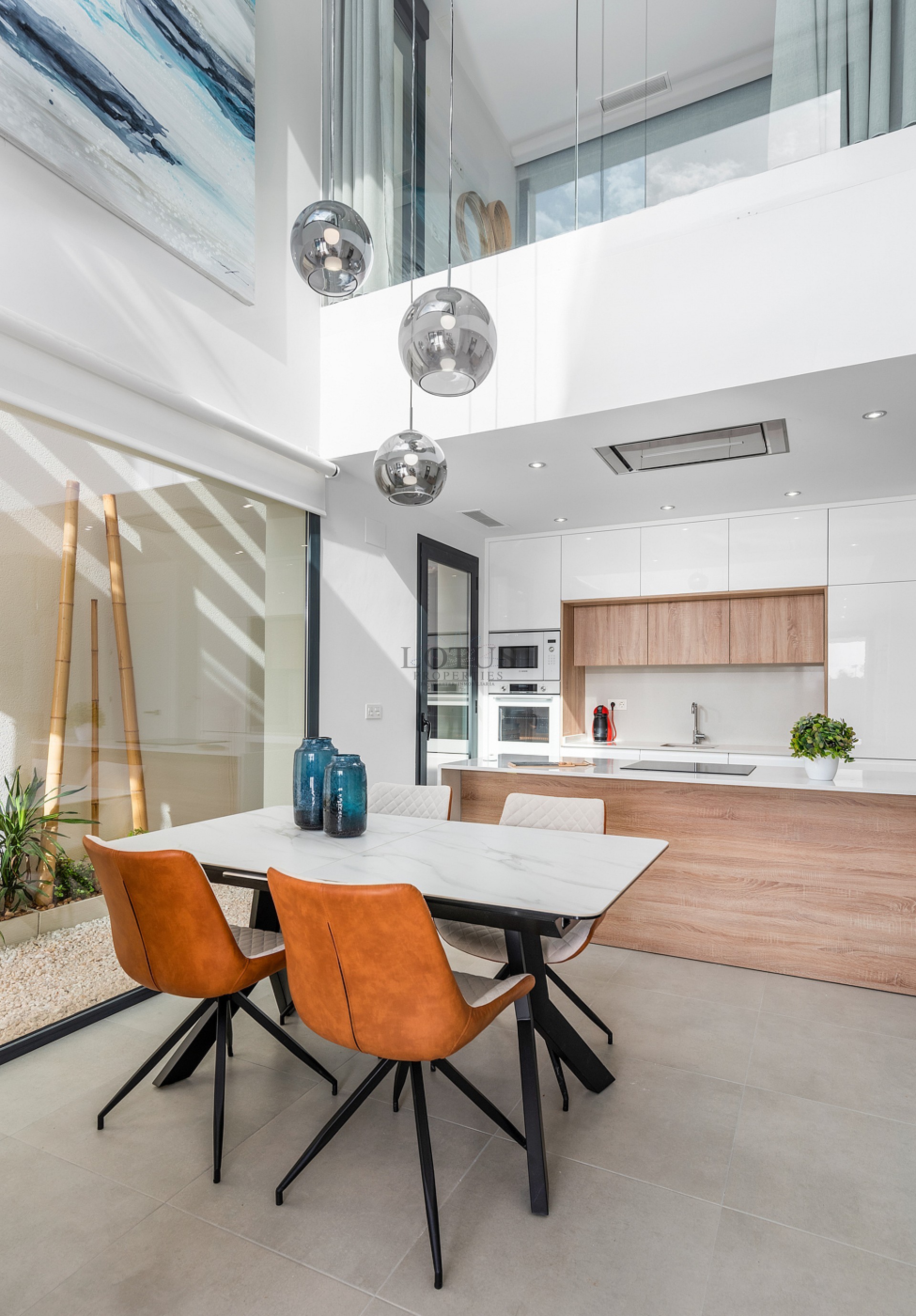 Piscina médica Nya Villor en Benijofar - Lotus Properties