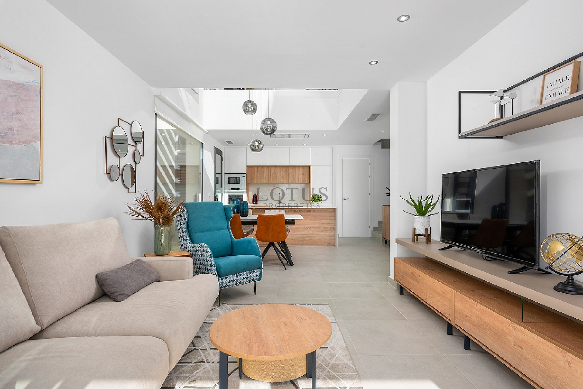 Piscina médica Nya Villor en Benijofar - Lotus Properties