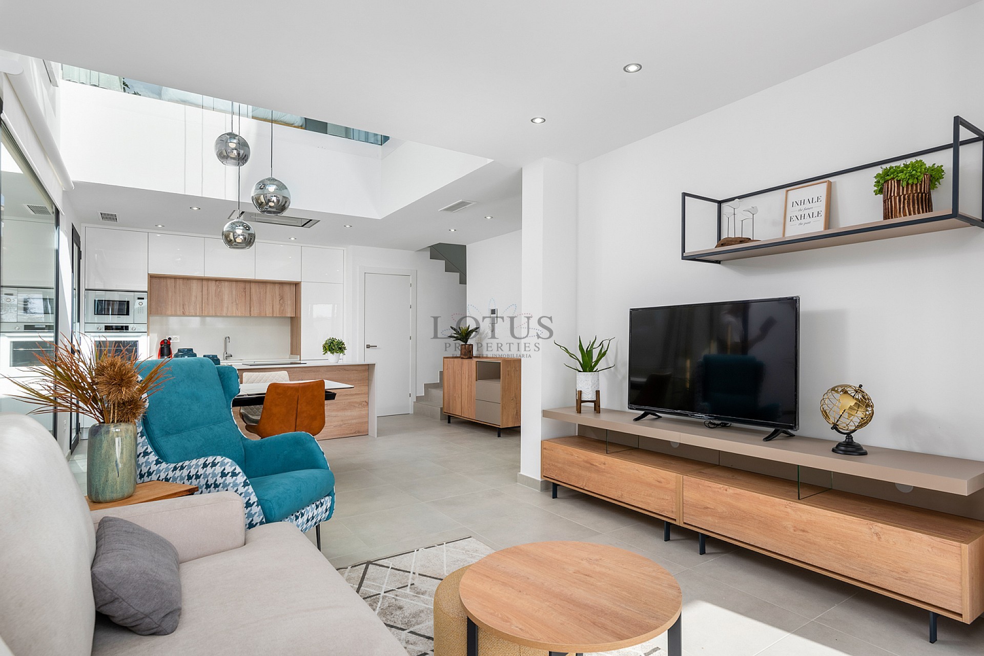 Piscina médica Nya Villor en Benijofar - Lotus Properties