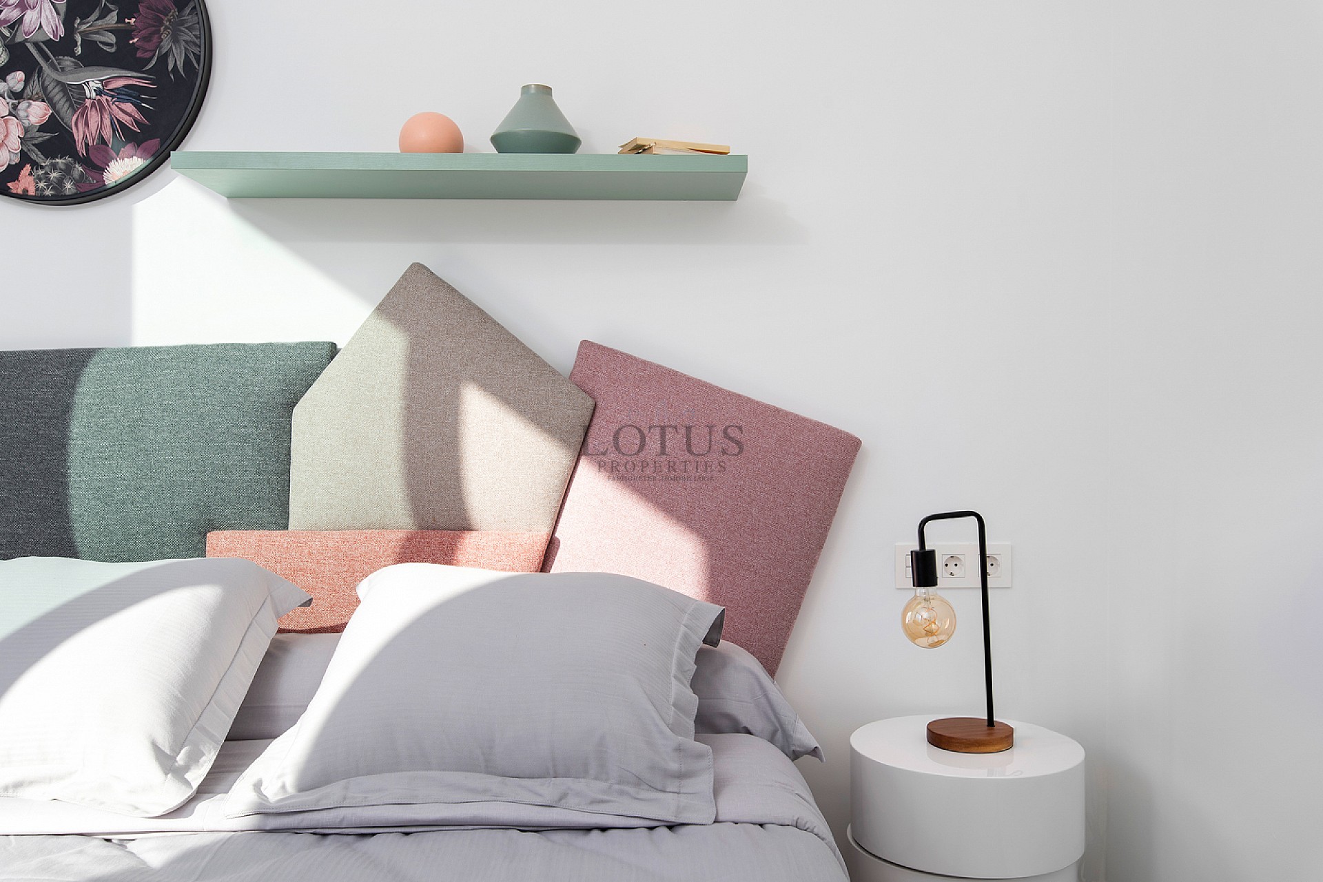 Nyproducerade fristående villor i La Herrada - Lotus Properties