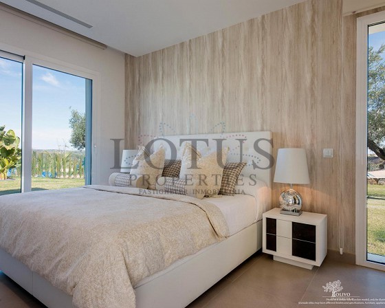 Kvalitets Villor i det exklusiva området Las Colinas Golf - Lotus Properties