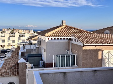 Таунхаус с видом на море, в популярном комплексе  Altos de la Bahia - La Mata - Lotus Properties