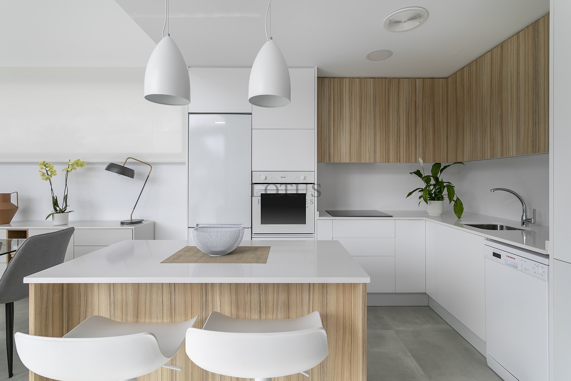 Nieuw gebouwde villa  - Lotus Properties