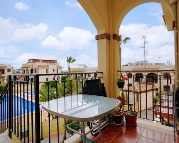 Пентхаус в популярном Arco Mediterraneo 9 с террасой на крыше и видом на бассейн - Lotus Properties