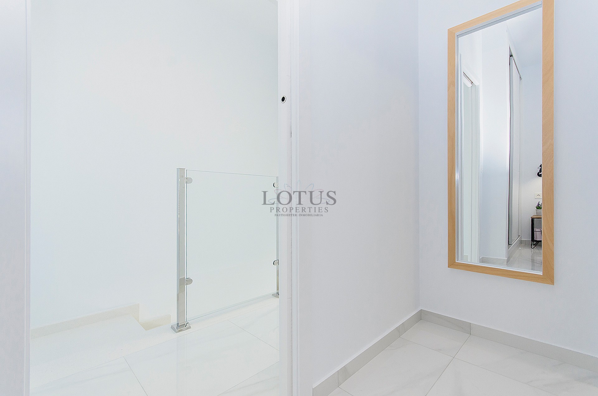 Lyxiga helt nya villor - Lotus Properties