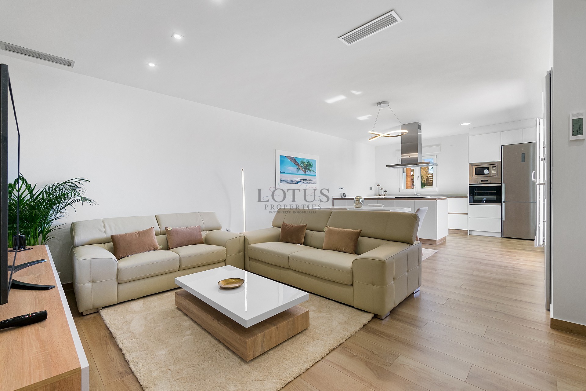 Lyxig villa med fantastisk utsikt över bergen i Ciudad Quesada - Lotus Properties