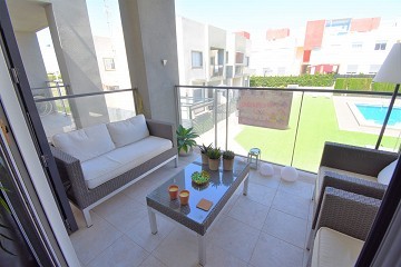 Top floor apartment with large roof terrace in the popular area of Aguas Nuevas - Lotus Properties