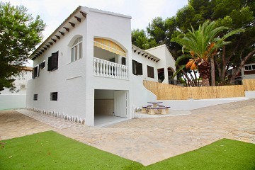 Renoverat parhus med garage - Punta Prima - Lotus Properties