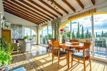 Villa i vackra i Crevillente med ljuvlig bergutsikt  - Lotus Properties