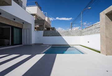 New villas in Villamartin area - Lotus Properties