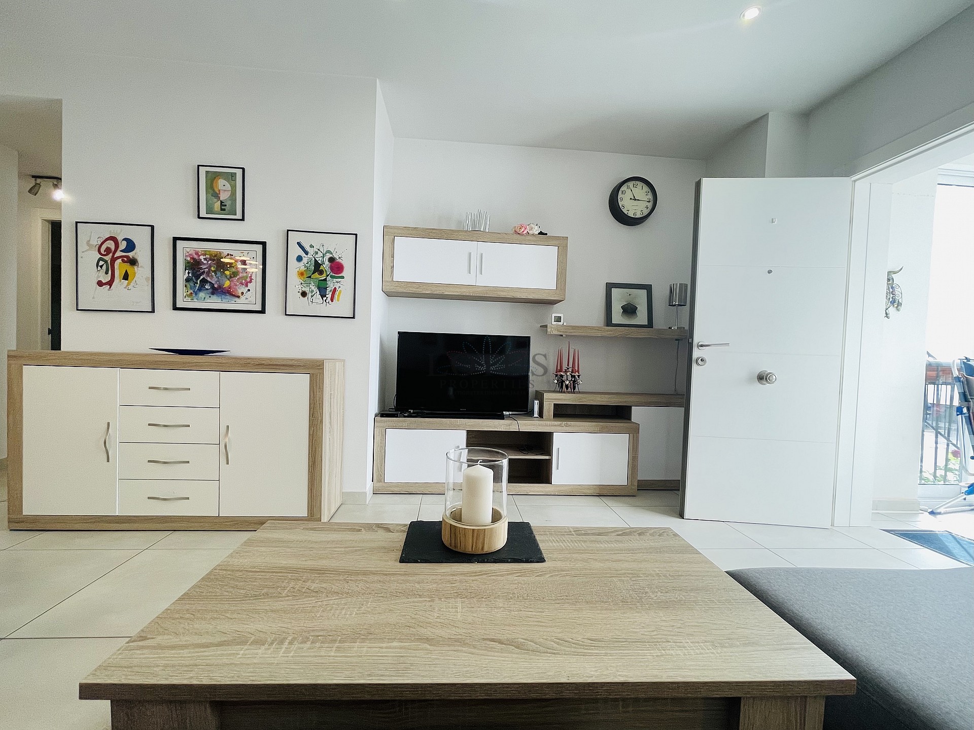 Södervänd markplan  i nyskick i Res. Vistabella - Aguas Nuevas - Lotus Properties