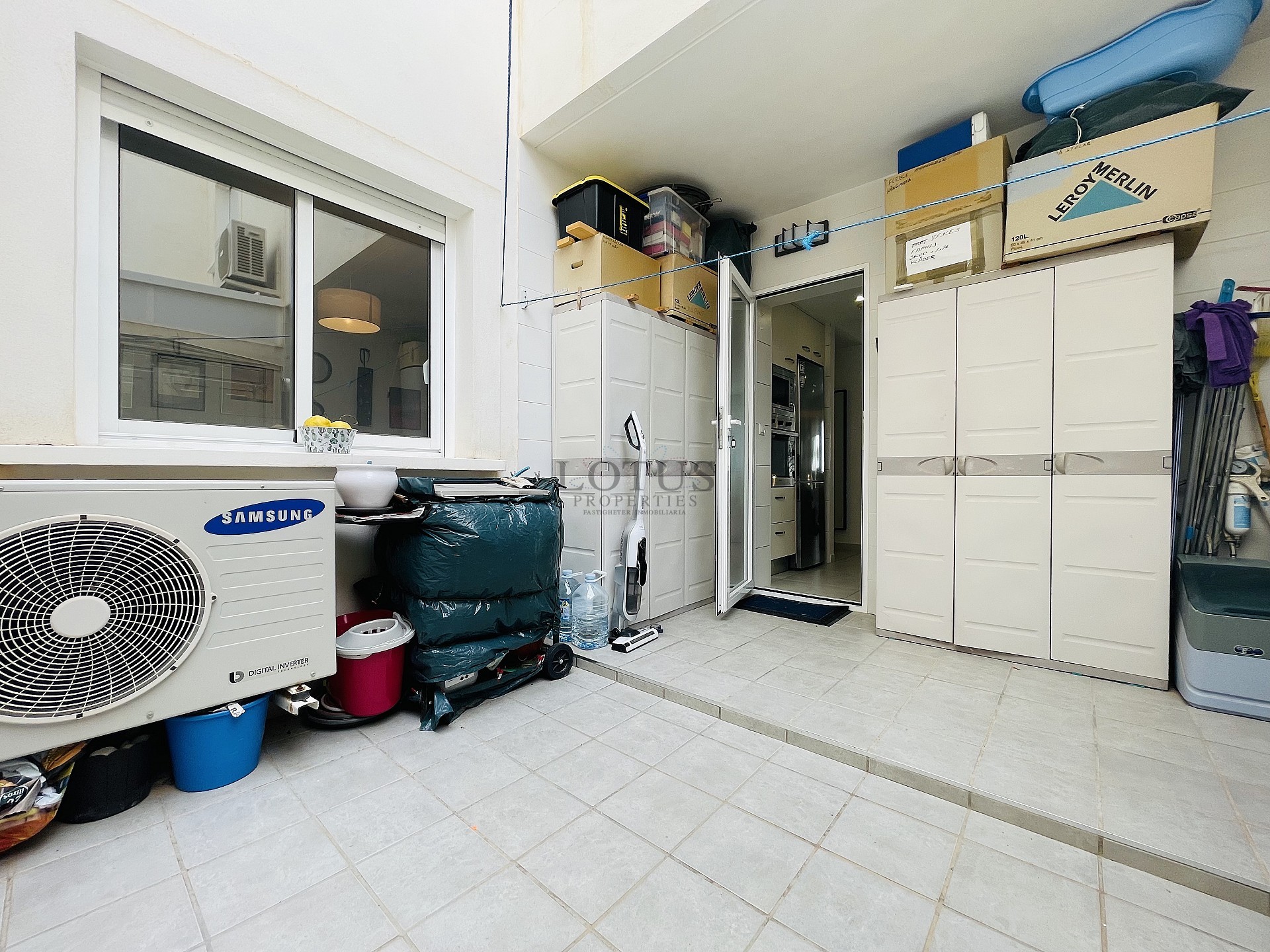 Södervänd markplan  i nyskick i Res. Vistabella - Aguas Nuevas - Lotus Properties