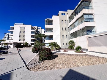 Semi-new apartment with sea views in Los Dolses, Villamartin - Lotus Properties