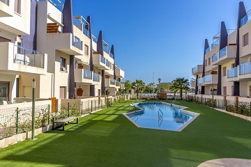 top floor with 3 bed only 400 m to the beach in Mil Palmeras - Lotus Properties