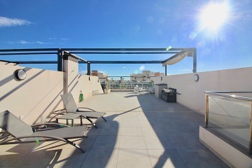 Reduced price top floor with 3 bed, solarium and parking - Los Dolses - Lotus Properties