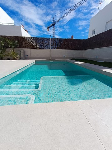Новые виллы с частным бассейном - Пилар де ла Орадада - Lotus Properties