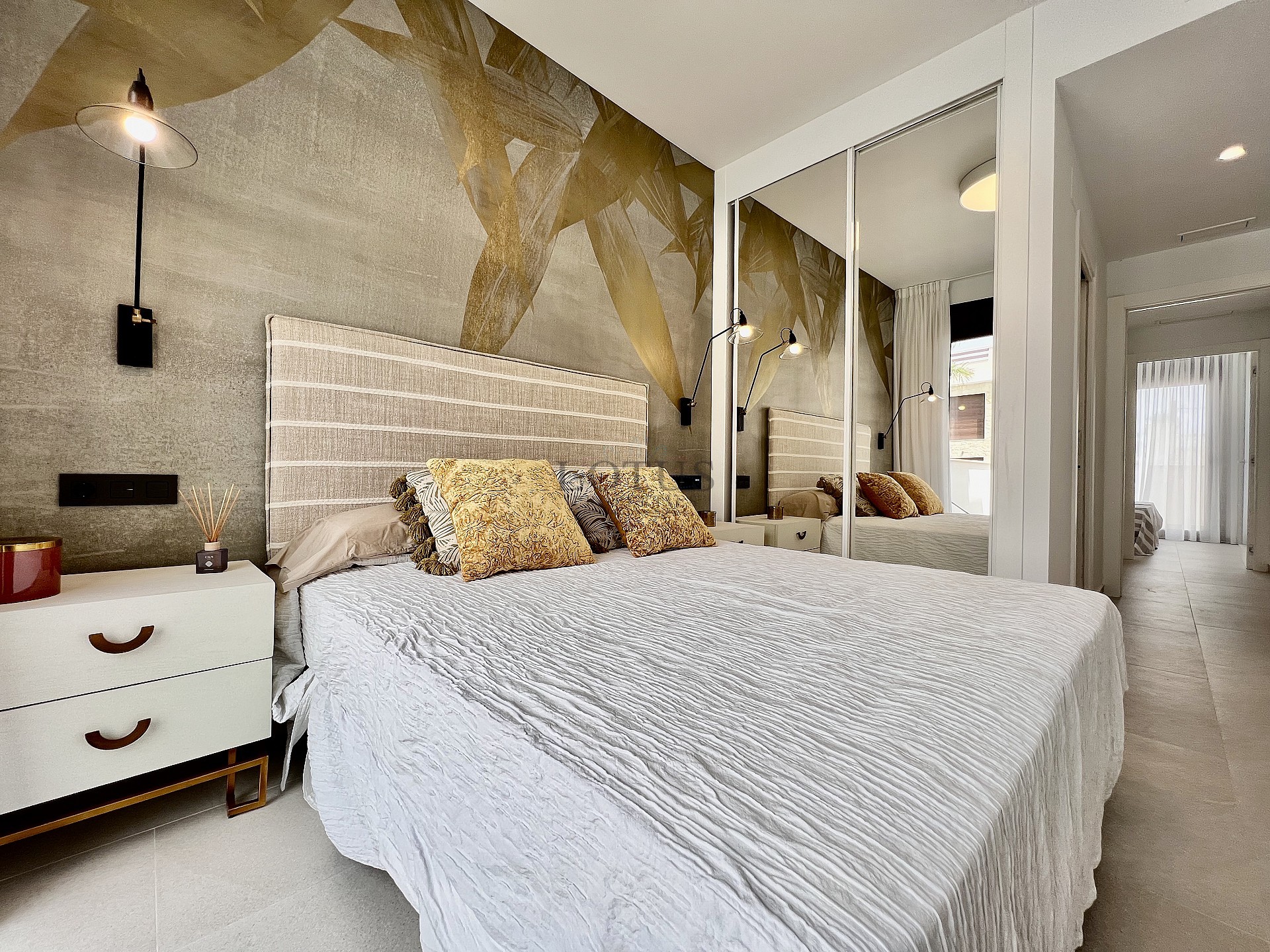 Nya mark & takvåningar i Los Balcones - Lotus Properties