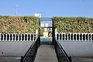 Таунхаус в Orihuela Costa - Вторичная недвижимость - Lotus Properties