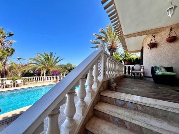 Vacker-villa en Los Balcones, Torrevieja - Lotus Properties