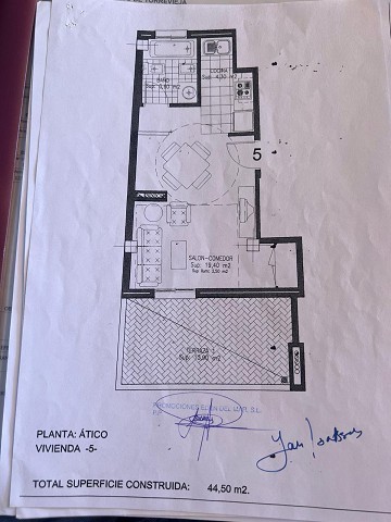 Acogedor estudio en el centro de Torrevieja con gran balcón - Lotus Properties