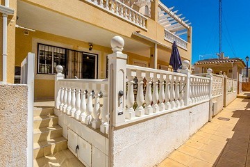 South facing ground floor in popular Bravomar 7 - Aguas Nuevas - Lotus Properties