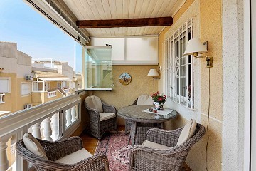 Topfloor in cozy Bravomar 7 with roof terrace and large balcony! - Lotus Properties