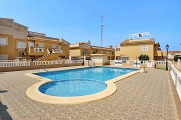 Topfloor in cozy Bravomar 7 with roof terrace and large balcony! - Lotus Properties