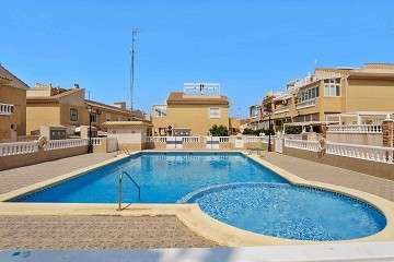 Topfloor in cozy Bravomar 7 with roof terrace and large balcony! - Lotus Properties