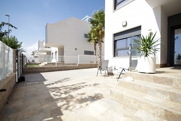 Fantastic, nice and unique townhouse in Pilar de la Horadada - Lotus Properties