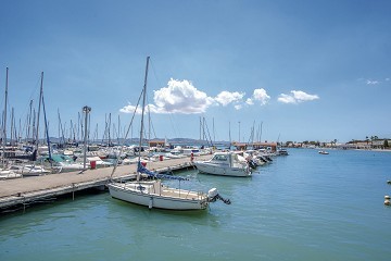 APARTAMENTOS DE LUJO DE 2 DORMITORIOS CERCA DE LA PLAYA DE LA MATA - Lotus Properties