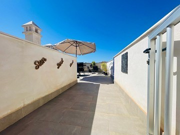 South west facing penthouse with large balcony & private roof terrace in new condition - Central Torrevieja - Lotus Properties