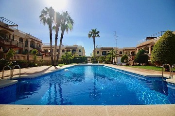 Ático con vistas al mar en Arco Mediterraneo IX - Torrevieja - Lotus Properties