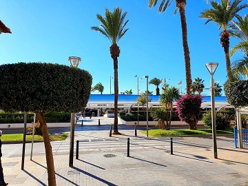 ÁTICO CON VISTAS AL MAR - CENTRO DE TORREVIEJA - Lotus Properties