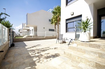 Fantastic, nice and unique townhouse in Pilar de la Horadada - Lotus Properties