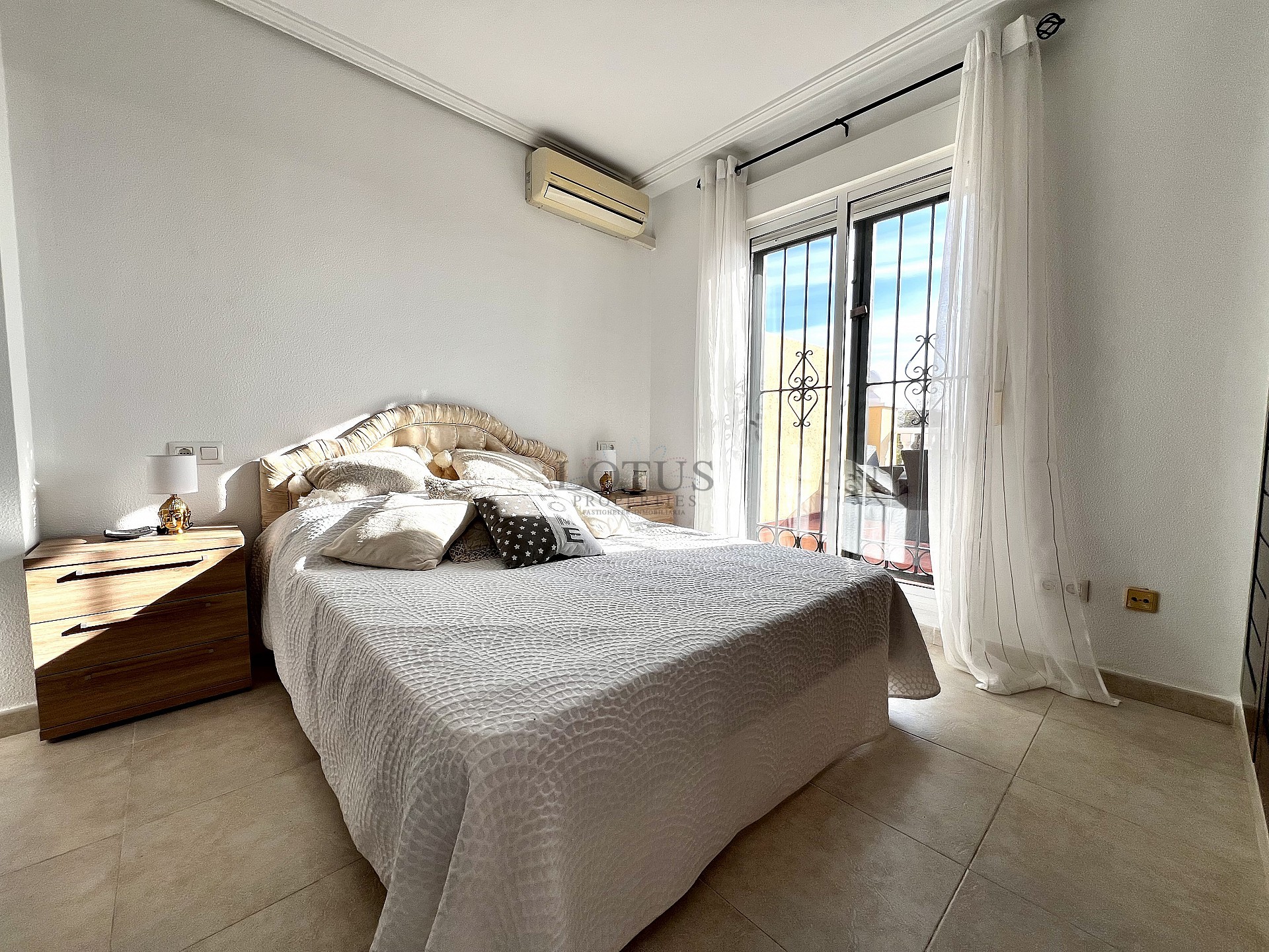 STADSHUIS - KORTE TERMIJN VERHUUR - Lotus Properties