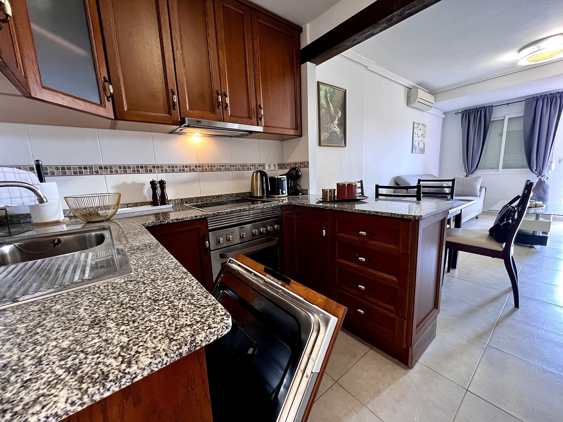 STADSHUIS - KORTE TERMIJN VERHUUR - Lotus Properties