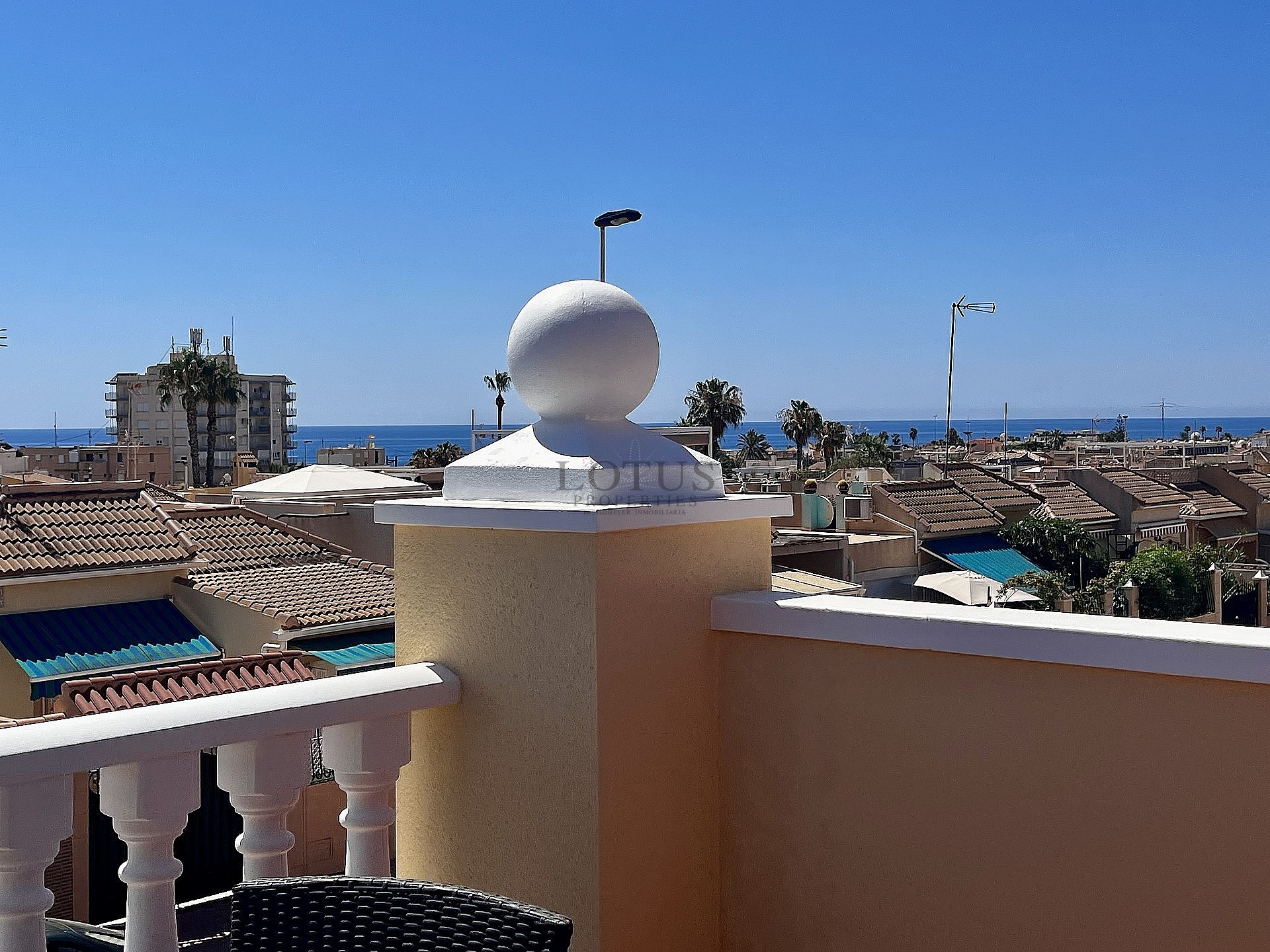 STADSHUIS - KORTE TERMIJN VERHUUR - Lotus Properties