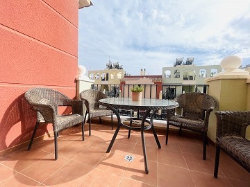 Topfloor in sought-after Urb. Altos de la Bahia XI with roof terrace and sea view! - Lotus Properties