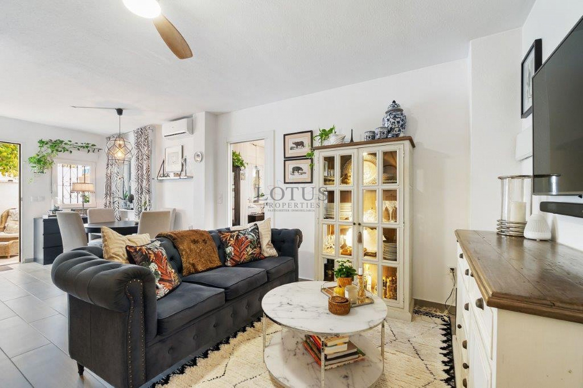 Super nice renovated terraced house in Urb. Doňa Inės with roof terrace and garden - Lotus Properties