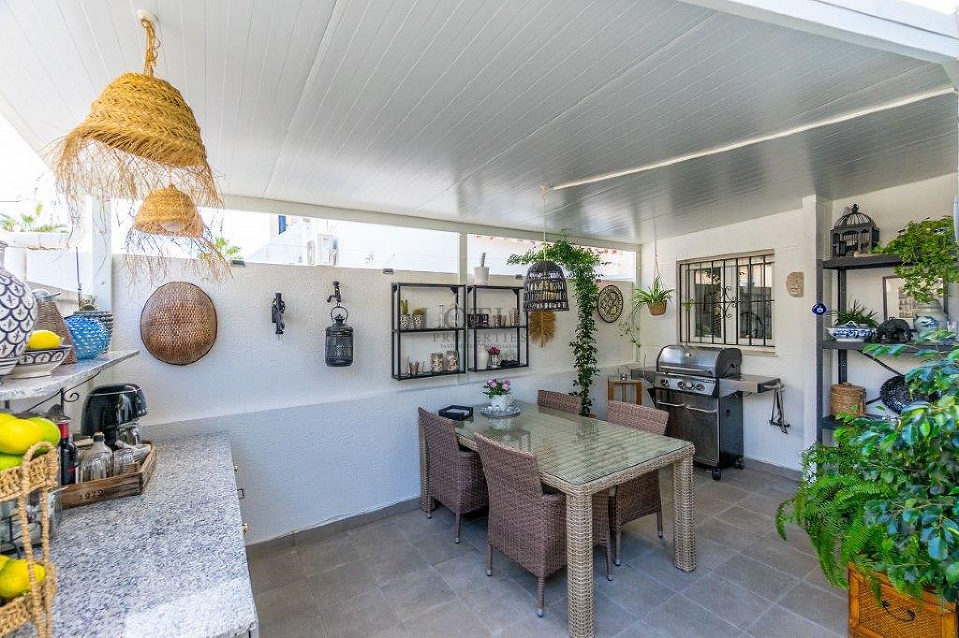 Super nice renovated terraced house in Urb. Doňa Inės with roof terrace and garden - Lotus Properties