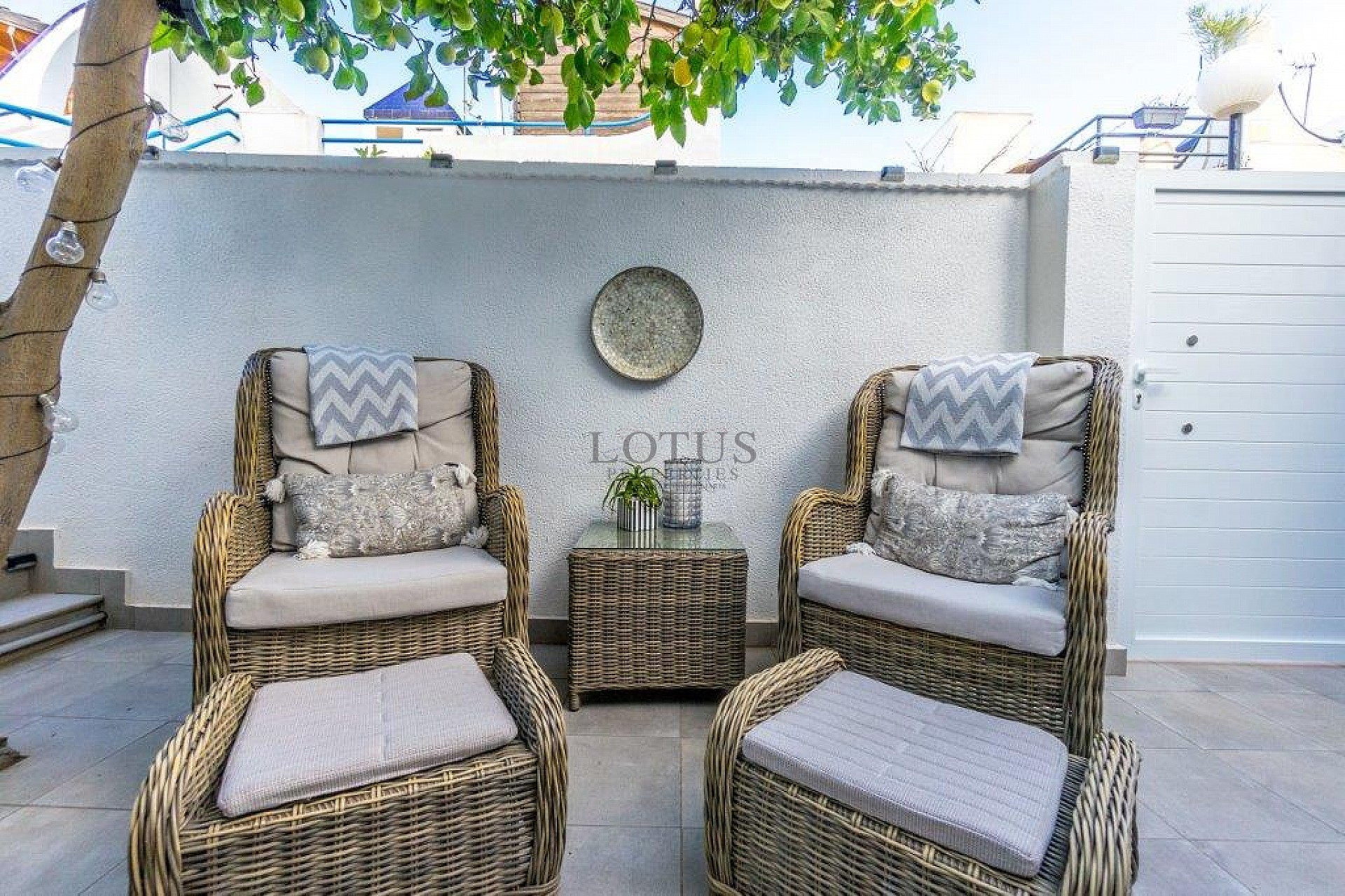 Super nice renovated terraced house in Urb. Doňa Inės with roof terrace and garden - Lotus Properties