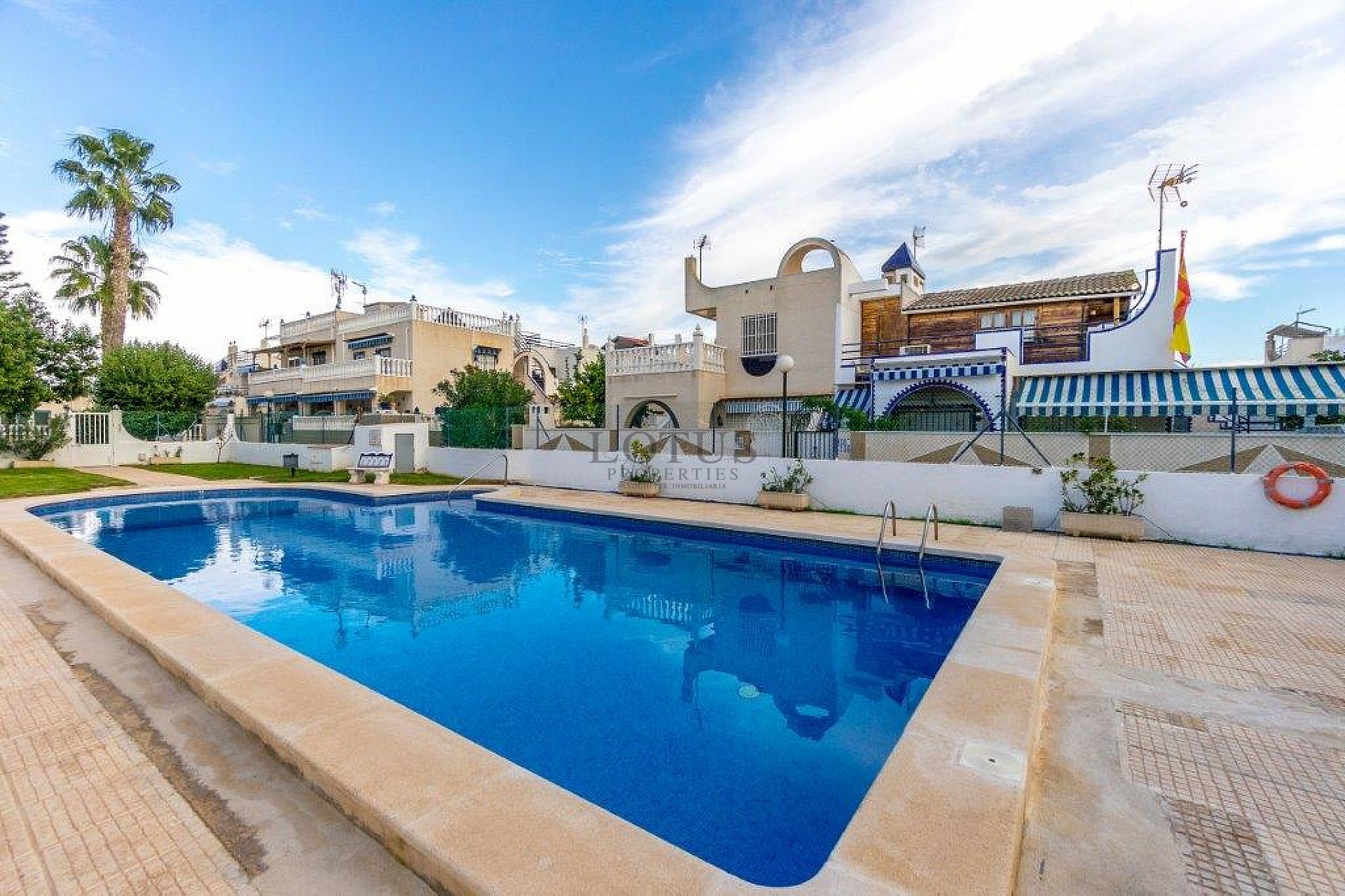 Super nice renovated terraced house in Urb. Doňa Inės with roof terrace and garden - Lotus Properties