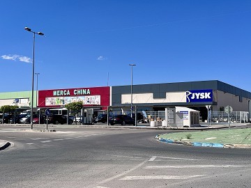 VACKERT RADHUS  ORIHUELA COSTA - Lotus Properties