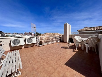 Bungalow de planta alta con vistas al mar en Altos de la Bahia, Torrevieja - Lotus Properties