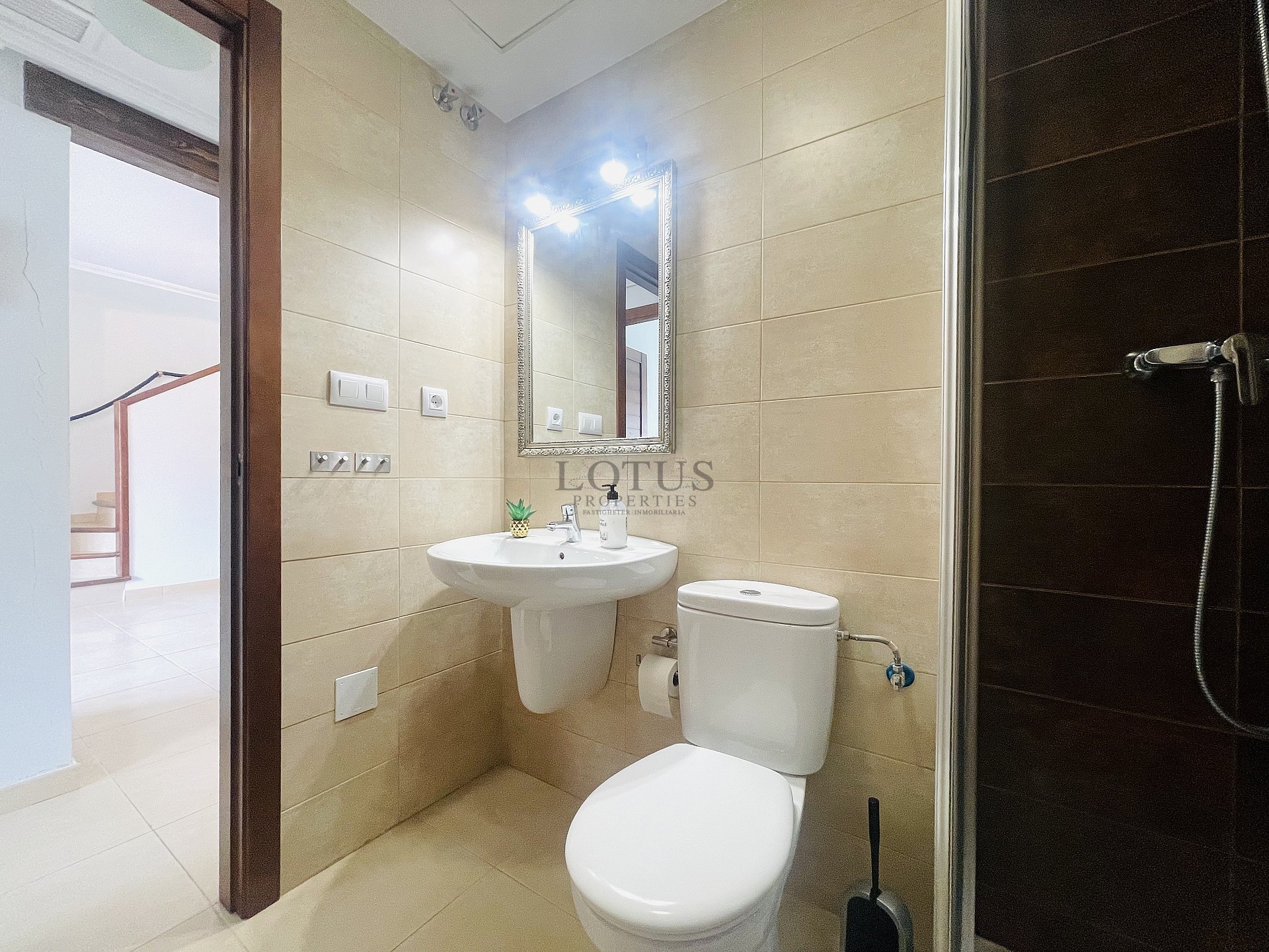 Takvåning i eftertraktade Urb. Altos de la Bahia XI med takterrass och poolutsikt!! - Lotus Properties